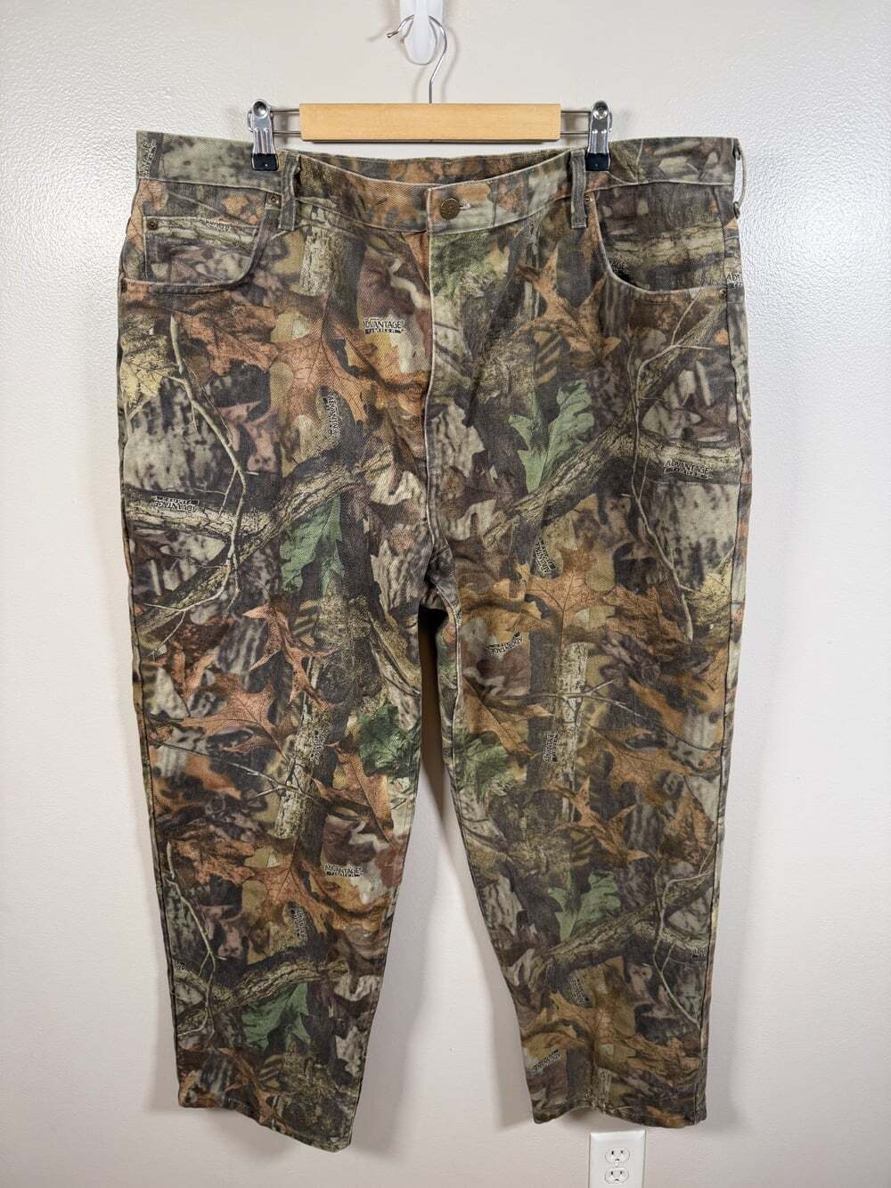 Vintage Cabelas Camo Pants Size 46x32 Hunting Outdoor Workwear Gorpcore